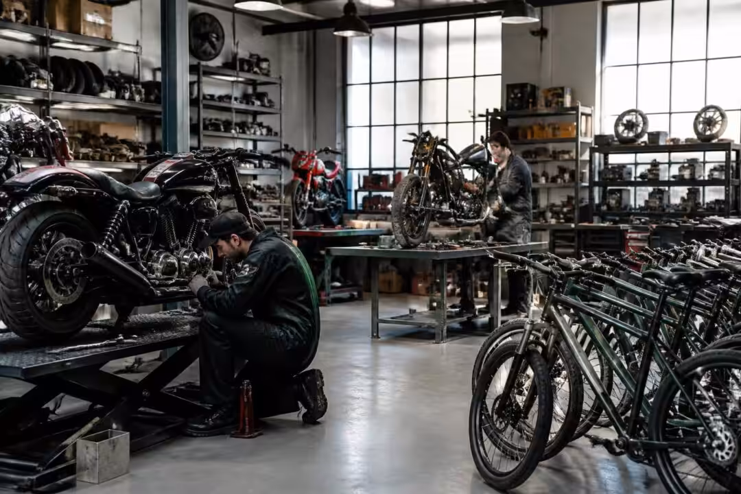 découvrez le résumé complet de la saison 1 de « une seule main pour courir » avec thorn bikes et l’atelier moto, votre guide tv ouest-france pour ne rien manquer.